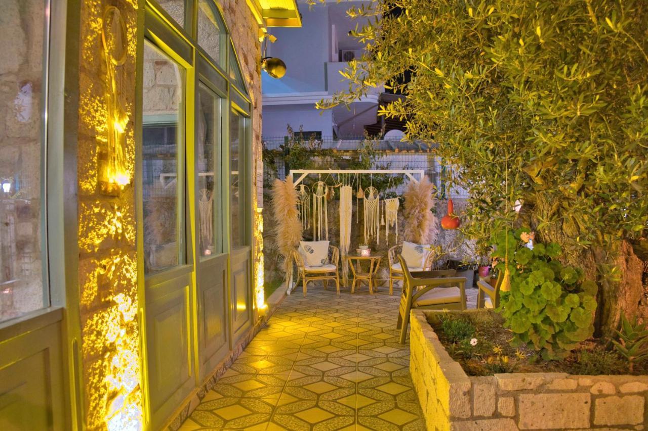 Elda Alacati Boutique Hotel エクステリア 写真